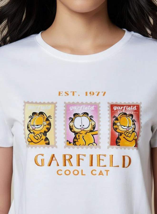 اس بي كاركترز تيشيرت قطن بطبعة غارفيلد